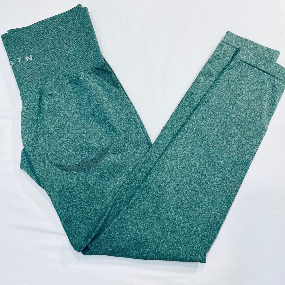 Nvgtn Forrest Green Contour Leggings